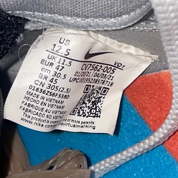 Nike LeBron XVIII Low EP 18 (Bugs vs Marvin) 12.5