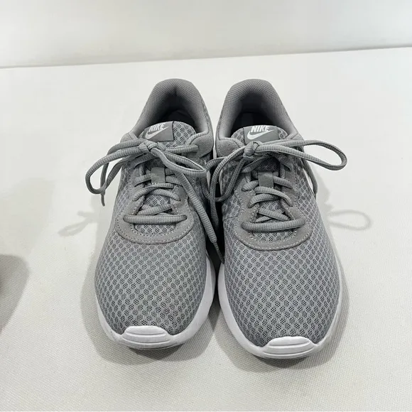 Nike Lot of Two Pair Shoes Green And Gray Sneakers Size 8 Men's