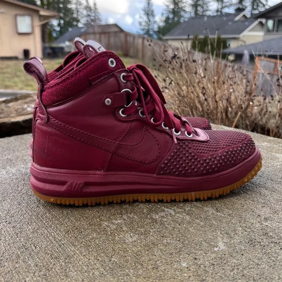 Nike Lunar Force 1 Duckboot Team Red Gum Sole Sneakers 805899-600 Men’s Size 9