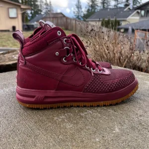 Nike Lunar Force 1 Duckboot Team Red Gum Sole Sneakers 805899-600 Men’s Size 9