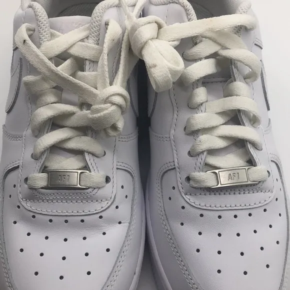 Nike Men's Air Force 1 Low '07 Triple White Casual Sneaker CW2288-111 USED Sz 7