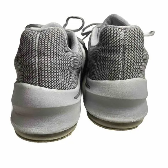 Nike Mens Air Max Infuriate 2 Low  Top Gray Running Shoes  Size‎ 9.5 (O)