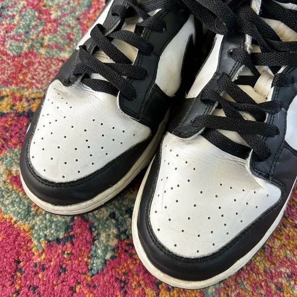 Nike | Men’s black &amp; white Panda Low Dunk Sneakers, black laces/sole, size 10.5