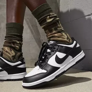 Nike | Men’s black &amp; white Panda Low Dunk Sneakers, black laces/sole, size 10.5