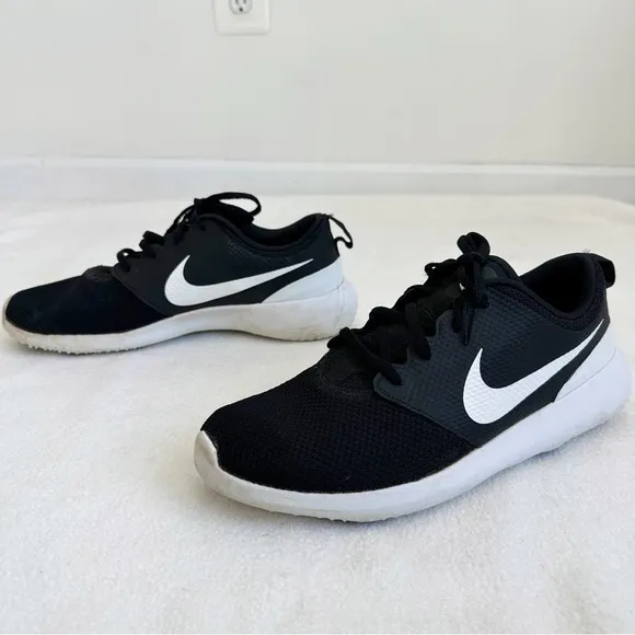 Nike Men’s Roshe G Next Nature Black White Golf Shoes Sneakers, size 10.5