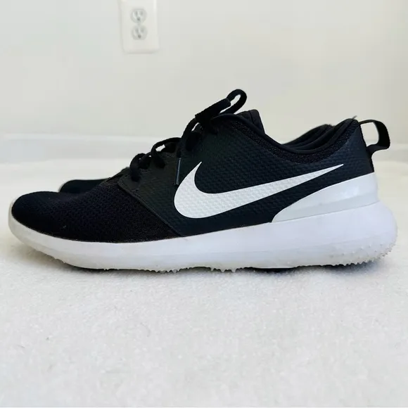 Nike Men’s Roshe G Next Nature Black White Golf Shoes Sneakers, size 10.5