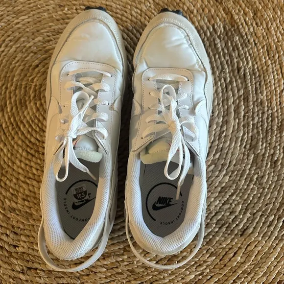 NIKE Mens Waffle Debut Sz 10.5 NWOt