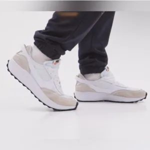 NIKE Mens Waffle Debut Sz 10.5 NWOt