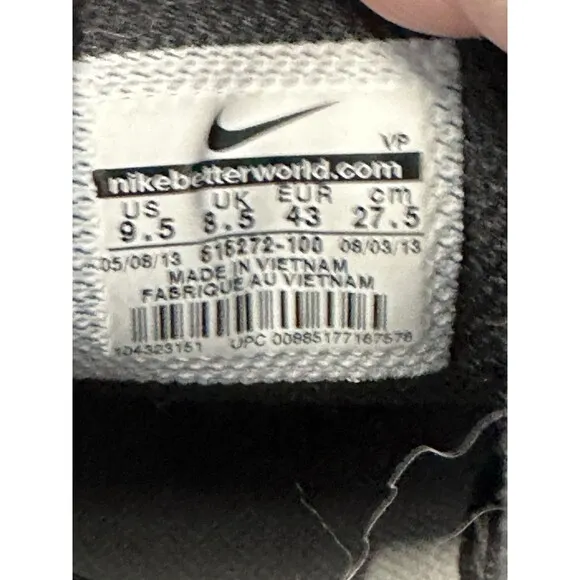 Nike Reax TR White Black Running Shoes Sneakers (616272-101)Men’s Size 9.5