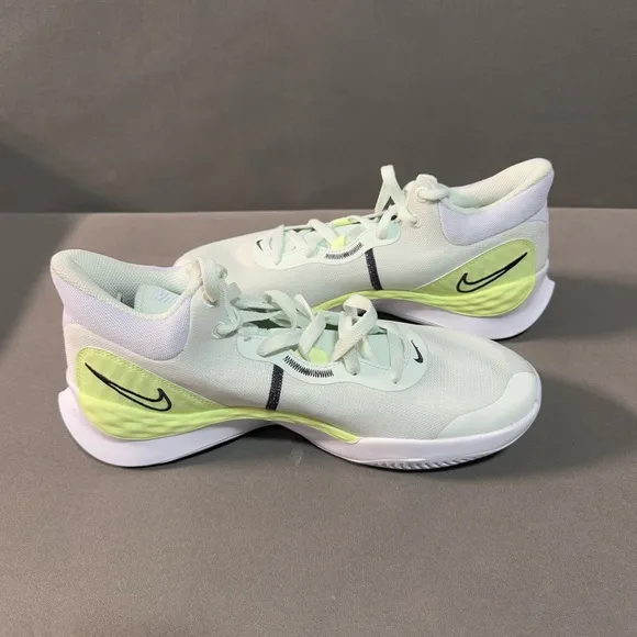 Nike Renew Elevate 3 Basketball Shoes Sneakers 11 In White Barely Green Sports