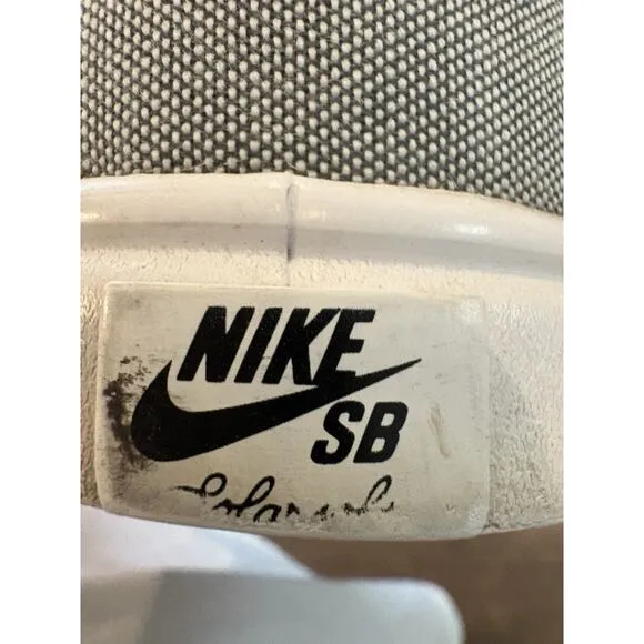Nike SB Check Solar Canvas Sneaker Men Size US 10 Cool Grey Casual 843896-003