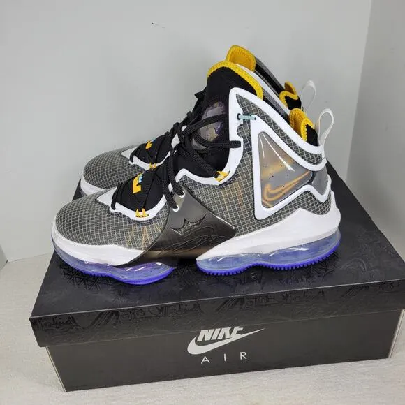 Nike Shoes Mens Sz 12 LeBron XIX Graduate Hardwood CZ0203-002 Sneakers Sports