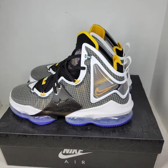 Nike Shoes Mens Sz 12 LeBron XIX Graduate Hardwood CZ0203-002 Sneakers Sports