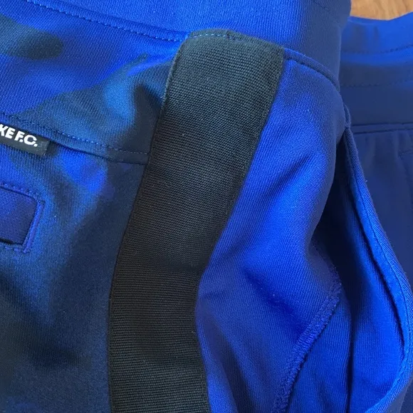 NIKE Soccer F.C. Libero Shorts Royal Blue Purple Printed Men’s Size Medium