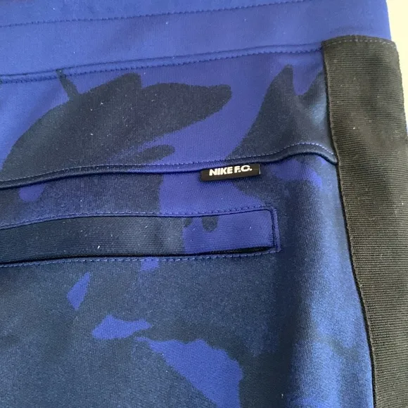 NIKE Soccer F.C. Libero Shorts Royal Blue Purple Printed Men’s Size Medium