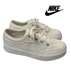 Nike Vintage Women's Y2K 2000 White Non-Marking Canvas Sneakers 8.5 RARE