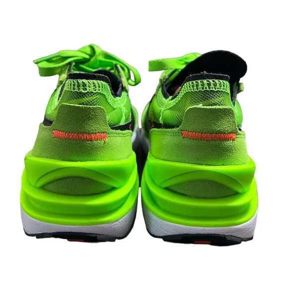 Nike Waffle‎ One Electric Green Black Kobe Grinch DA7995-300 Size 6.5