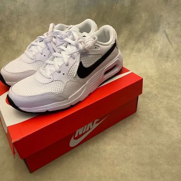 Nike White and Black Air Max Sneakers