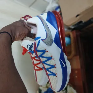Nike White and Blue Athletic Shoes