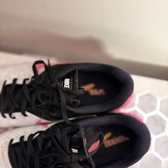 Nike Women’s Metcon 4 XD Athletic Shoe, Size 9