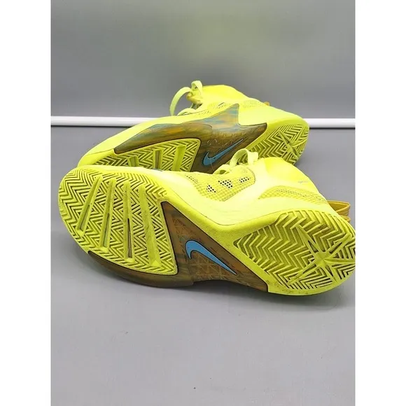 Nike Zoom Hyperfuse Basketball Sneakers 2013 Volt Vivid Blue, 615896-700, Size 9