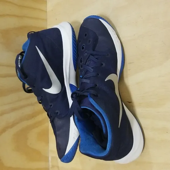 Nike Zoom Hyperquickness  Navy Blue Size 13
