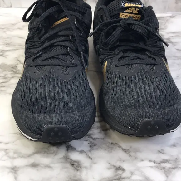 Nike Zoom WINFLO Running Shoes  Black &amp; Metallic Gold Women’s Sz 7.5