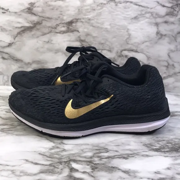 Nike Zoom WINFLO Running Shoes  Black &amp; Metallic Gold Women’s Sz 7.5