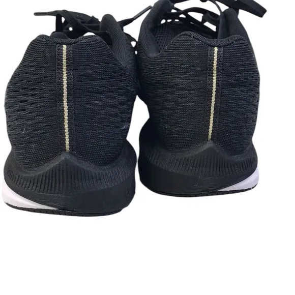 Nike Zoom WINFLO Running Shoes  Black &amp; Metallic Gold Women’s Sz 7.5