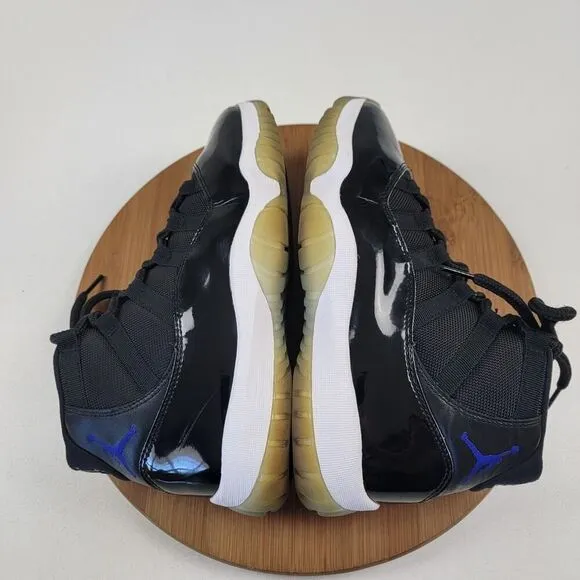 Nike Air Jordan 11 “Space Jam” 378037-003 Sneakers Mens Shoe size 7.5 Womens 9.5