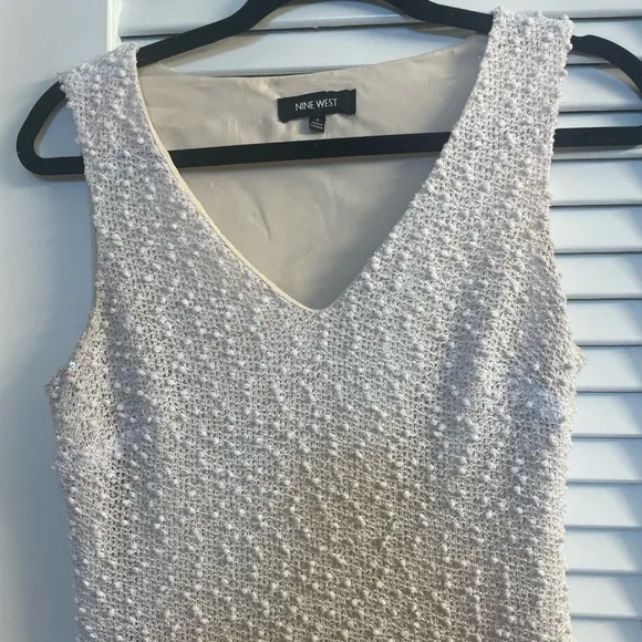 Nine West’s Tweed Like Cream Tiered A-Lined Dress/Metallic Accents Size 4