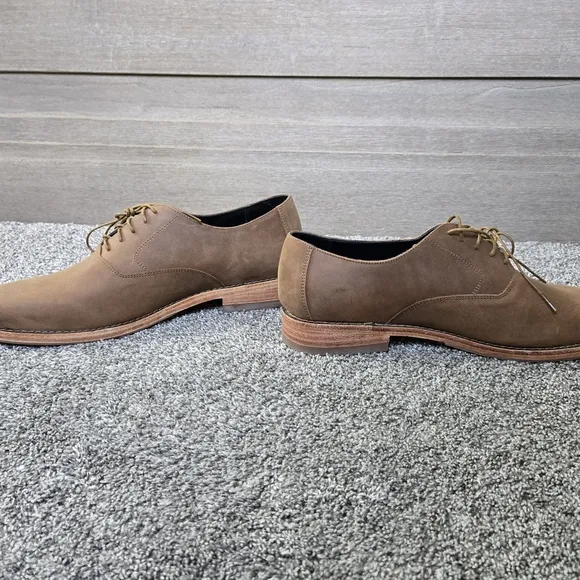 Nisolo Men's Everyday Oxford in color Tobacco NEW size 10.5