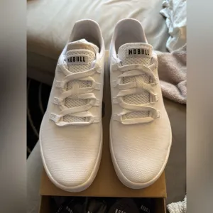 NOBULL Sneakers NWT!!