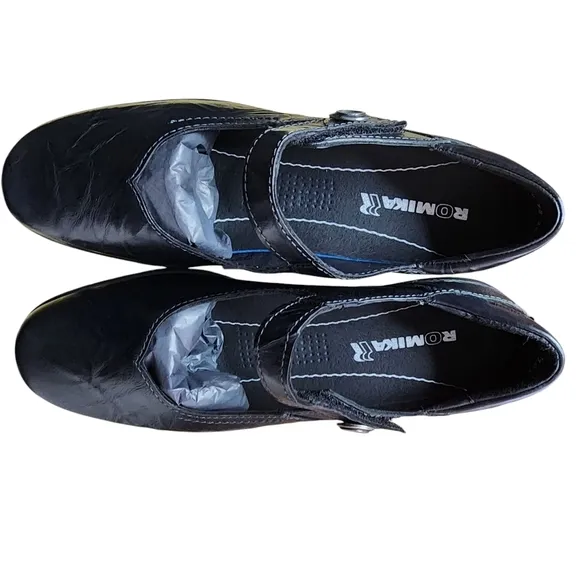 Nordstrom shoes by Romika, Cassie Leather Mary Janes US size 8. NEW In BOX.