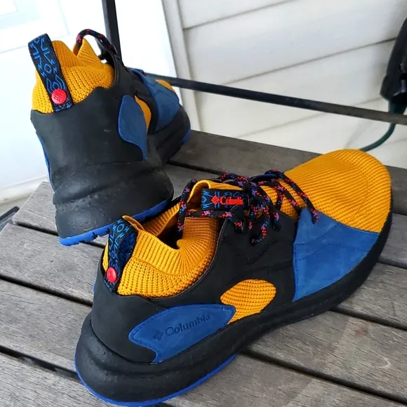 NWOB Columbia Atmos X SH/FT OutDry Waterproof Men's Mid Yellow/Blue Shoes - 8.5