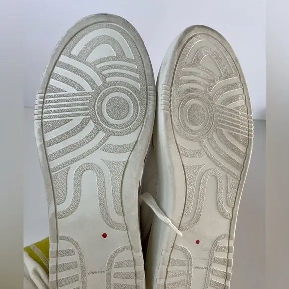 NWOT ALOHAS Low-Top Sneakers Size 10 Women’s
