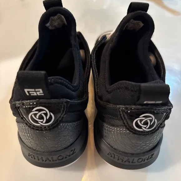 NWOT Athalonz GF2 Turf  Black Shoes White Laces Sneakers Size 6.5