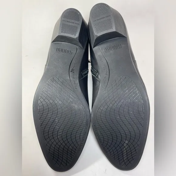 NWOT MUNRO Jackson Chelsea Boots Black Leather Comfort Size 11M