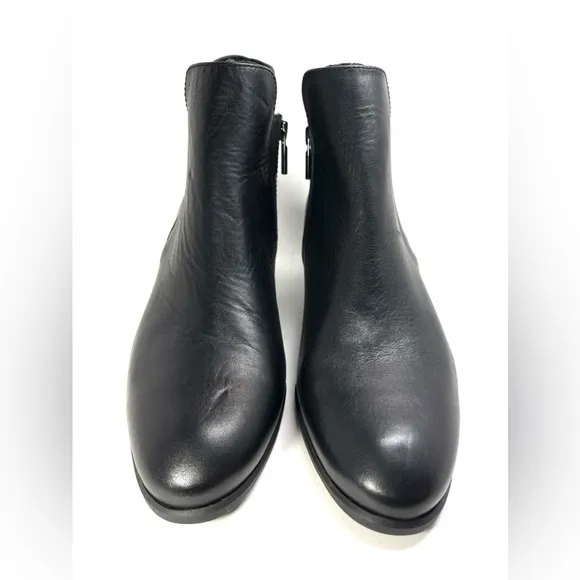 NWOT MUNRO Jackson Chelsea Boots Black Leather Comfort Size 11M