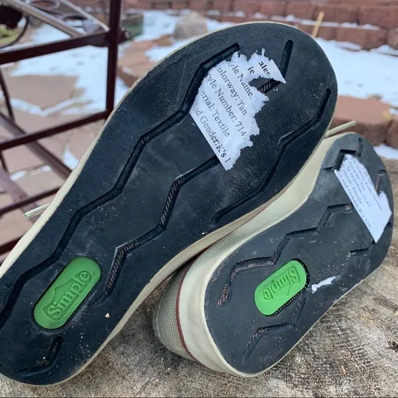 NWOT Simple brand eco sneakers 13