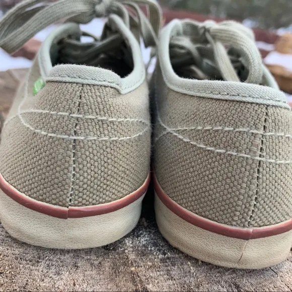 NWOT Simple brand eco sneakers 13