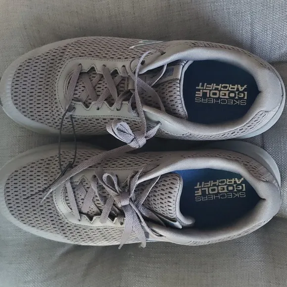 NWOT Skechers Go Golf Arch Fit Shoes