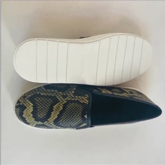 NWOT Vince Blair Snake Embossed Slip On Sneakers SZ 6