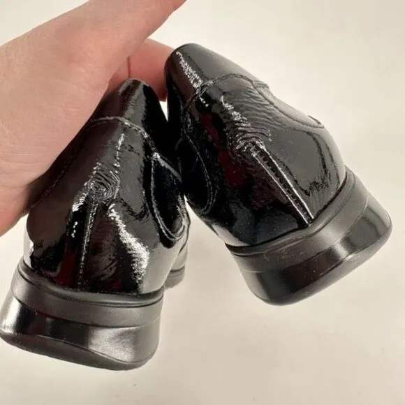 NWOT Walking Cradles Women's Crinkle Dannon Penny Loafer Shoes Black Size 7.5