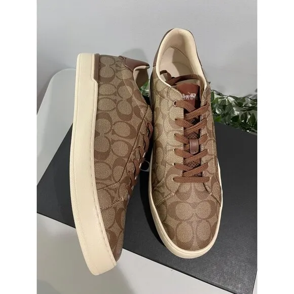 NWT $150 Coach Clip Low Top Sneaker Signature Khaki Saddle Men's 13D
