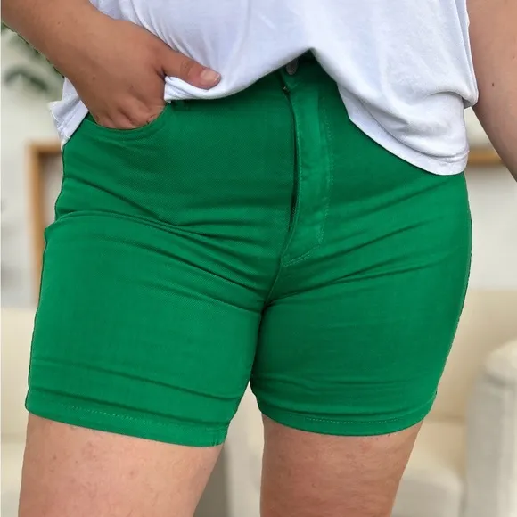NWT Judy Blue PLUS   REG Size Green Tummy Control Garment Dyed Denim Shorts