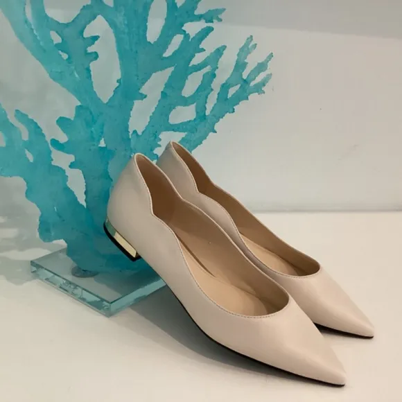 NWT NINE WEST CREAM COLOR FLATS POINTY SHOES SZ 7 M