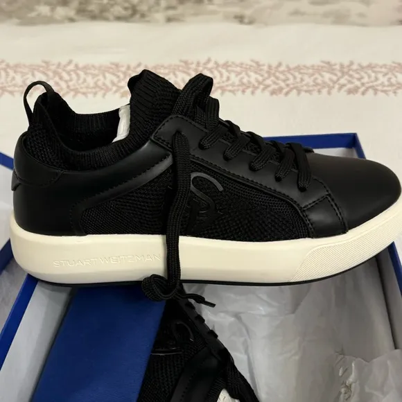 NWT!! STUART WIETZMAN  black 5050 pro sneakers