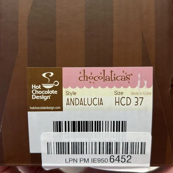 ☃️NWT❄️Hot Chocolate Women’s Shoes Design Mary Jane Chocolaticas Size 7