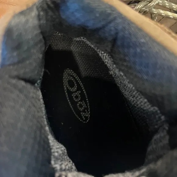 Oboz Hiking boots Size 6.5 EXCELLENT condition like NEW
